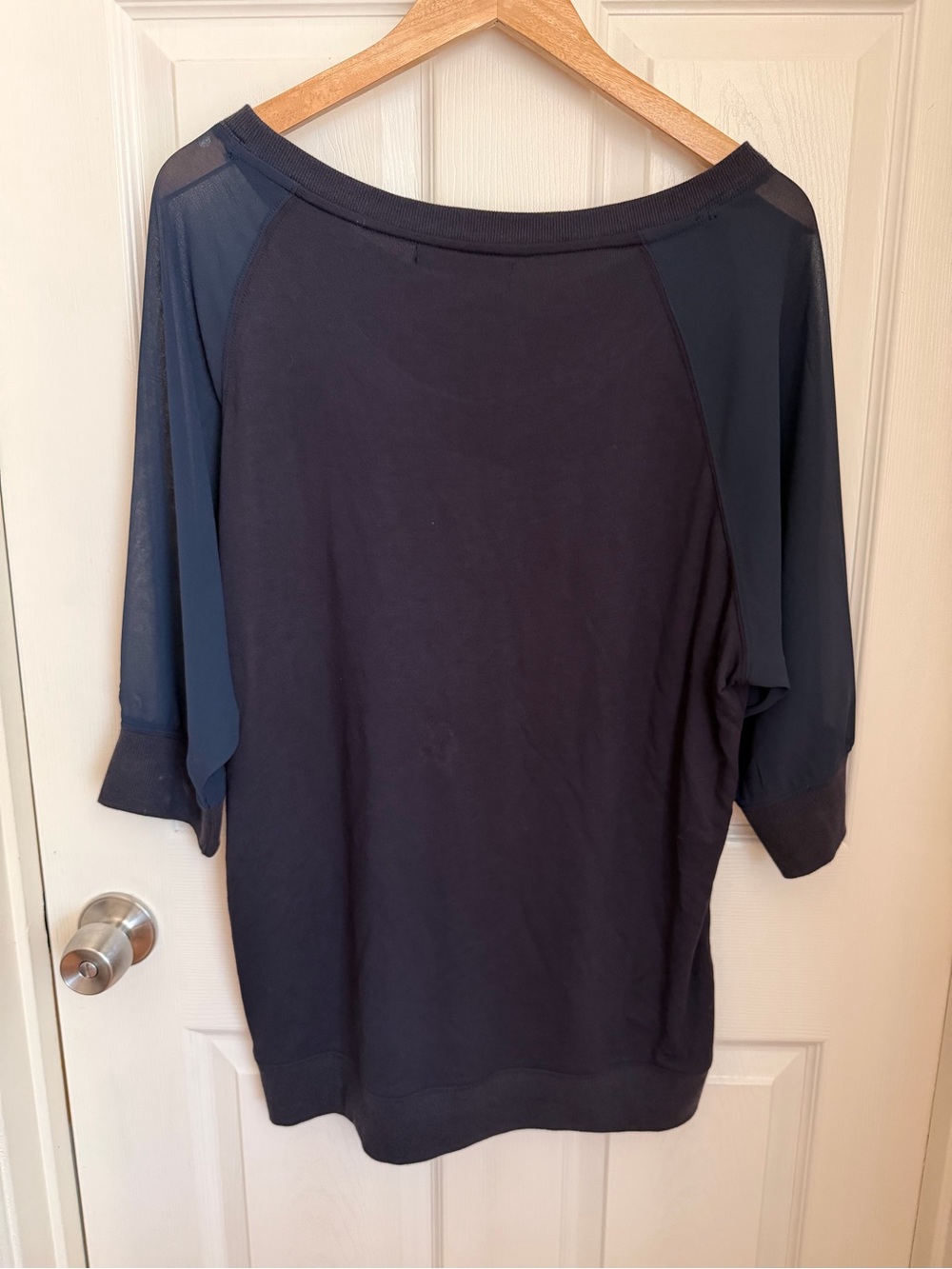 Harvé Benard Black Sheer Sleeve mixed-media Top , Size L, EUC - Picture 4 of 14